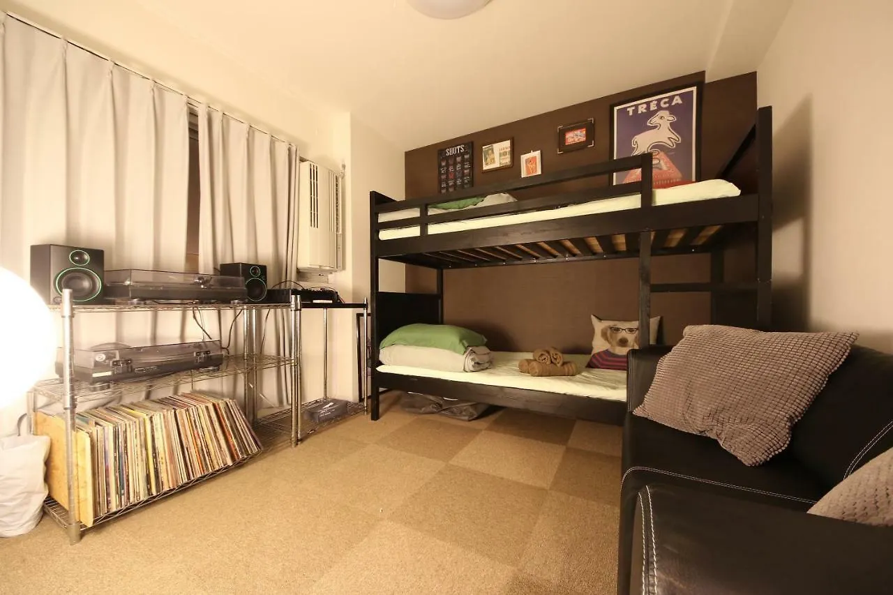 Casa Hana Tokyo 0*,